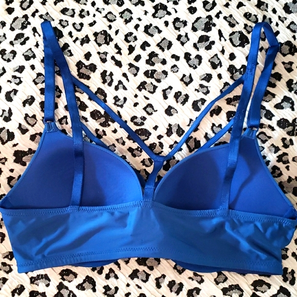 Victiria's secret Push Up Bra "32C" - Picture 3 of 5